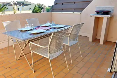 Image de Appartement rénové, avec climatisation