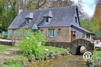 Image de Maison rustique en pierre avec rivière, terrasse, pêche et randonnées - Saint-Mars-sur-la-Futaie