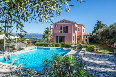 Image de Villa Lenio Perithia Loutses
