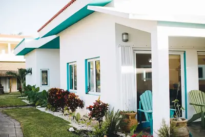Image de We've Gone Coastal Cozumel Beach Villa, Costa del Sol 3 Bdrm