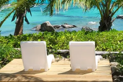 Image de Oceanfront Villa steps away from the ocean- Featured on Hgtv Bahamas Life