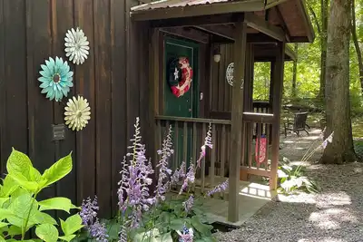 Image de 2 Peaceful private Cabin-New rates, check us out