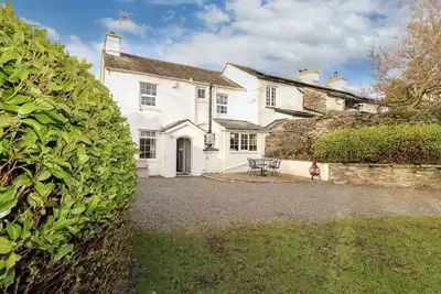 Image de Smithy Cottage At Bowland Bridge, pet friendly in Bowland Bridge