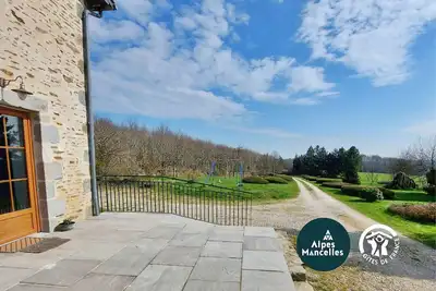 Image de Maison spacieuse, animaux admis - Ravigny