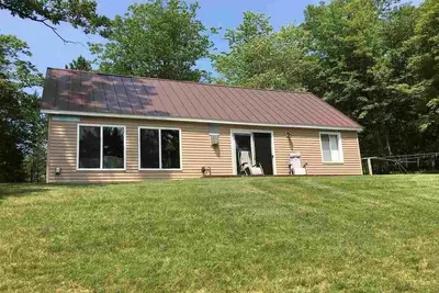 Image de Quiet lakefront cabin with private beach 15 min to Munising & Pictured Rocks!