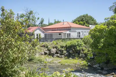 Image de Brookville Cottage - Secluded Nelson Central Location