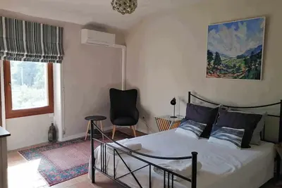 Image de Winemakers Village House at the Entrance to Wine Domaine