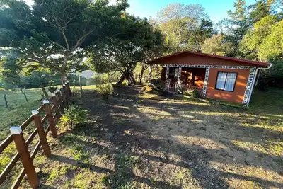 Image de Eloys Place: Cottage ideal for all types of families.