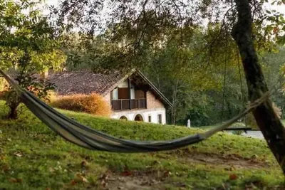 Image de Cottage-Famille-Salle de bain privée-Vue sur Jardin-Aire