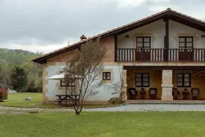Image de Cottage-Famille-Salle de bain privée-Vue sur Jardin-Agua