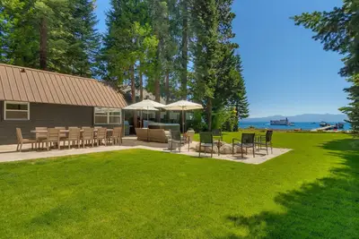 Image de Belleview's Beauty - Lakefront - Tluxp