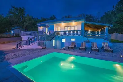 Image de Maison de vacances Grižane pour 1 - 10 personnes avec 4 chambres à coucher - Maison de vacances
