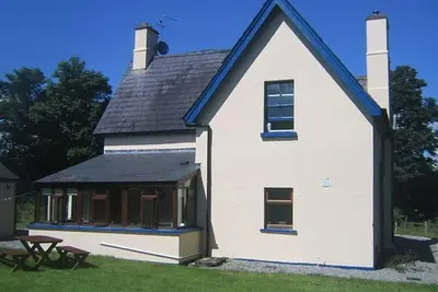 Image de Cottage-Salle de bain privée séparée-Vue sur Jardin