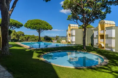 Image de C-5 Joli appartement avec vue sur mer et piscine