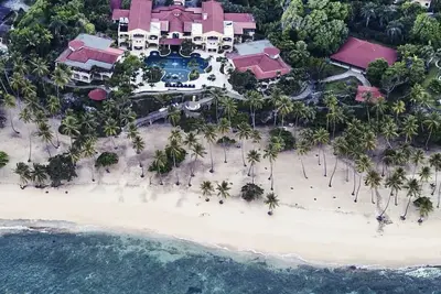 Image de 20 Suites Tropical Beachfront Luxury Villa