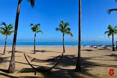 Image de New Listing! Isla Verde Condo Steps from the Beach