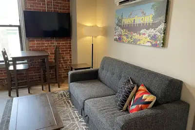 Image de Marvelous 1 Bed Riverfront Park Travel Apartment