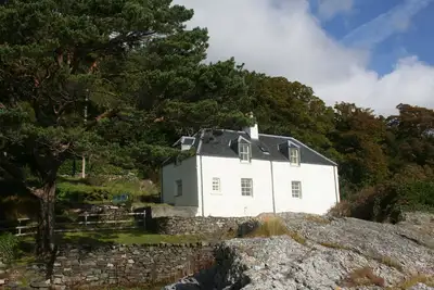 Craggan Cottage - Balmacara, pet friendly in Kyle Of Lochalsh