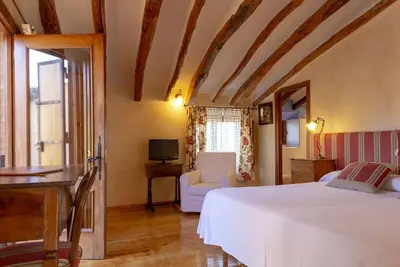 Image de Double-Confort-Salle de bain privée séparée-Vue sur la campagne