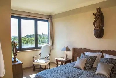 Suite Panoramique - Vue sur la rivière