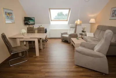 Image de Appartement-Salle de bain privée séparée-Vue sur Jardin
