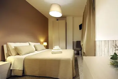 Image de Appartement-Famille-Sdb privée avec douche-Vue sur Jardin