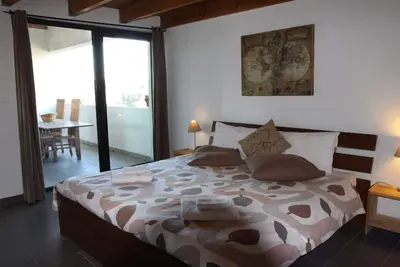 Image de Jours de vigne - Appartement contemporain pour 8 personnes