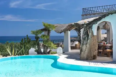 Image de Luxury Front Beach - Villa Iris