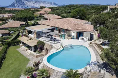 Image de Saefront Capo Coda Cavallo Villa Morisca