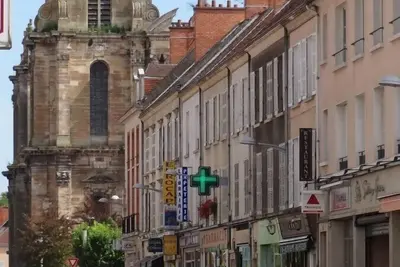 Image de apparetement rose 2 chambres 16 eme