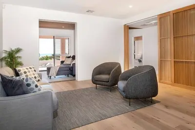 Image de Sea For Miles at Semaphore to relax & unwind