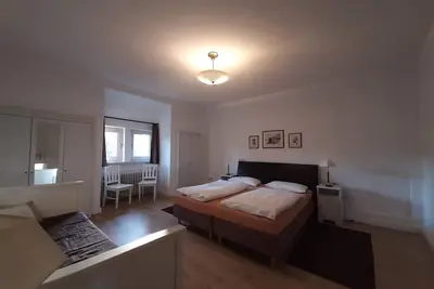 Location-Supérieure-Salle de bain privée séparée-Vue ville-Typ E - Dachterrasse