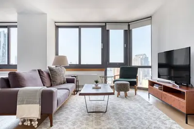 Image de Cheery Tribeca Studio w/ Gym + Indoor pool by Blueground