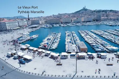 Image de Le Pythéas Vieux Port****, séjour au calme sur le Vieux Port et ses activités