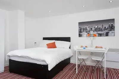 Image de Studio-Salle de bain privée séparée-Studio - Sleeps 2 people