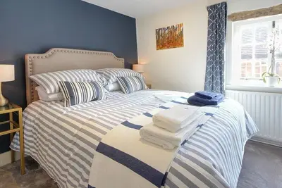 Image de Cottage-de Luxe-Salle de bain privée séparée-Vue sur Rue