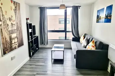 Image de Appartement-Appartement-Salle de bain-Vue ville