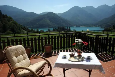 Image de Appartement de vacances Mezzolago pour 1 - 5 personnes avec 2 chambres Ă coucher - Logement de vacan