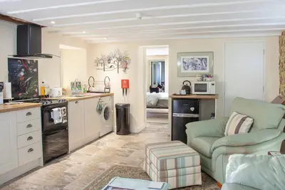 Image de Appartement-Sdb privée avec douche-Terrasse-Garden Apartment