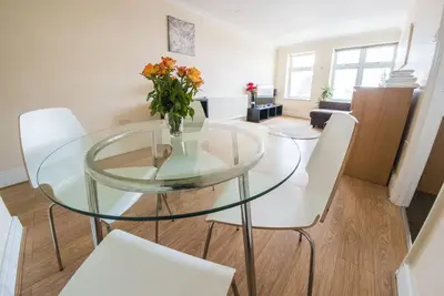 Image de Appartement-Salle de bain privée-3 Bedroom