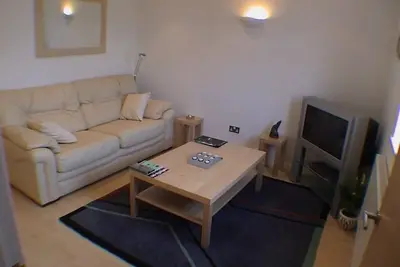 Image de Appartement-Salle de bain privée séparée-Three Bedroom (Corniche)