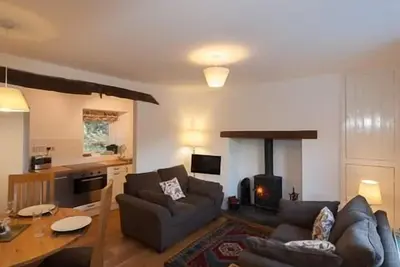 Image de Cottage-Salle de bain privée séparée-Troed y Rhiw
