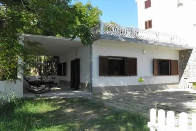 Image de Appartement de vacances avec climatisation, Internet et terrasse