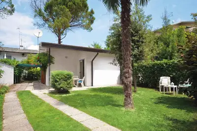 Image de Villa avec jardin