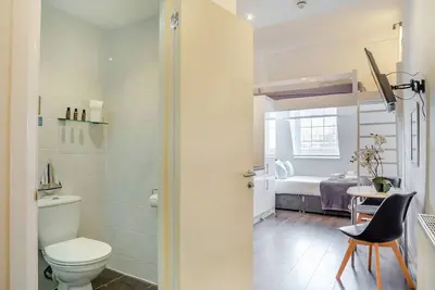 Image de Studio-Appartement-Sdb privée avec douche-Family