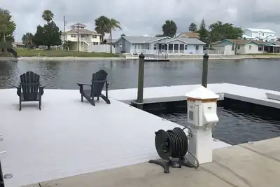 Image de Waterfront Hernando beach 3 beds/2bath on deep water canal w/Dock, Fishing/kayak