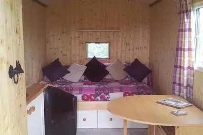Image de Double-Confort-Salle de bain partagée-Vue sur Parc-With Private Wc