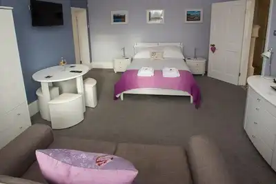 Image de Double-Salle de bain et douche-Studio 1 Sofabed