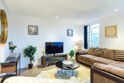 Image de Appartement-Confort-Salle de bain privée-Balcon