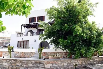 Image de 'Guest House' - Lovely Apartment, 70m from the Sea!